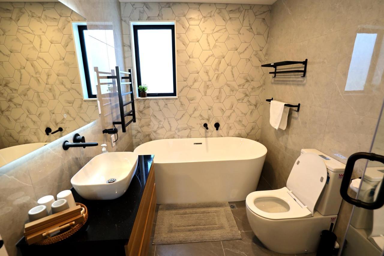 Luxury Brand New Designer Living Leilighet Auckland Eksteriør bilde